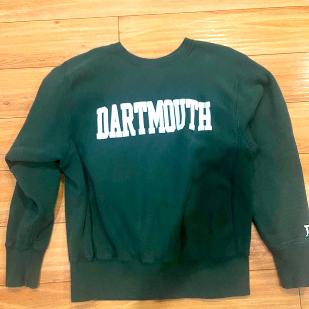 Dartmouth crewneck sweatshirt. Gently used.